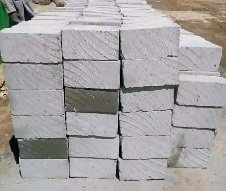 Darugo machine-cut stones stacked